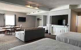 Georgian Lakeside Resort